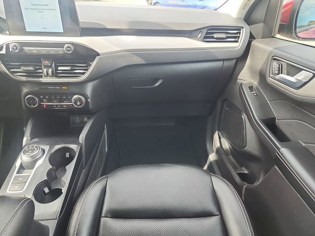 Certified 2022 Ford Escape SEL image 10