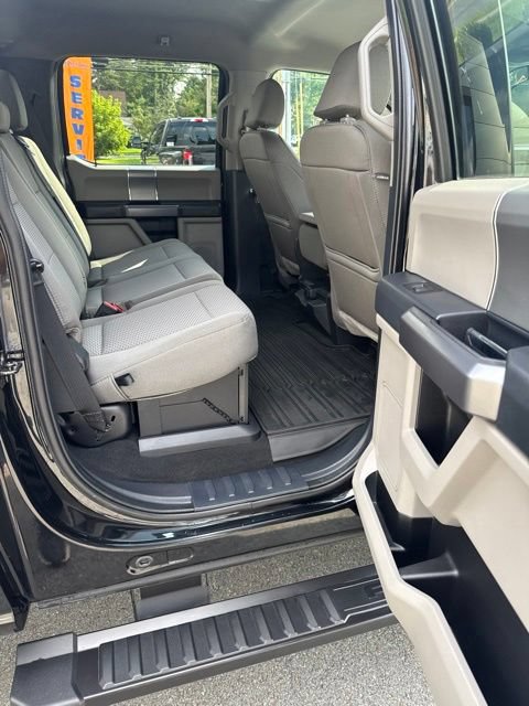 Certified 2022 Ford F250 XLT w/ Black Appearance Package AWD/4WD image 20