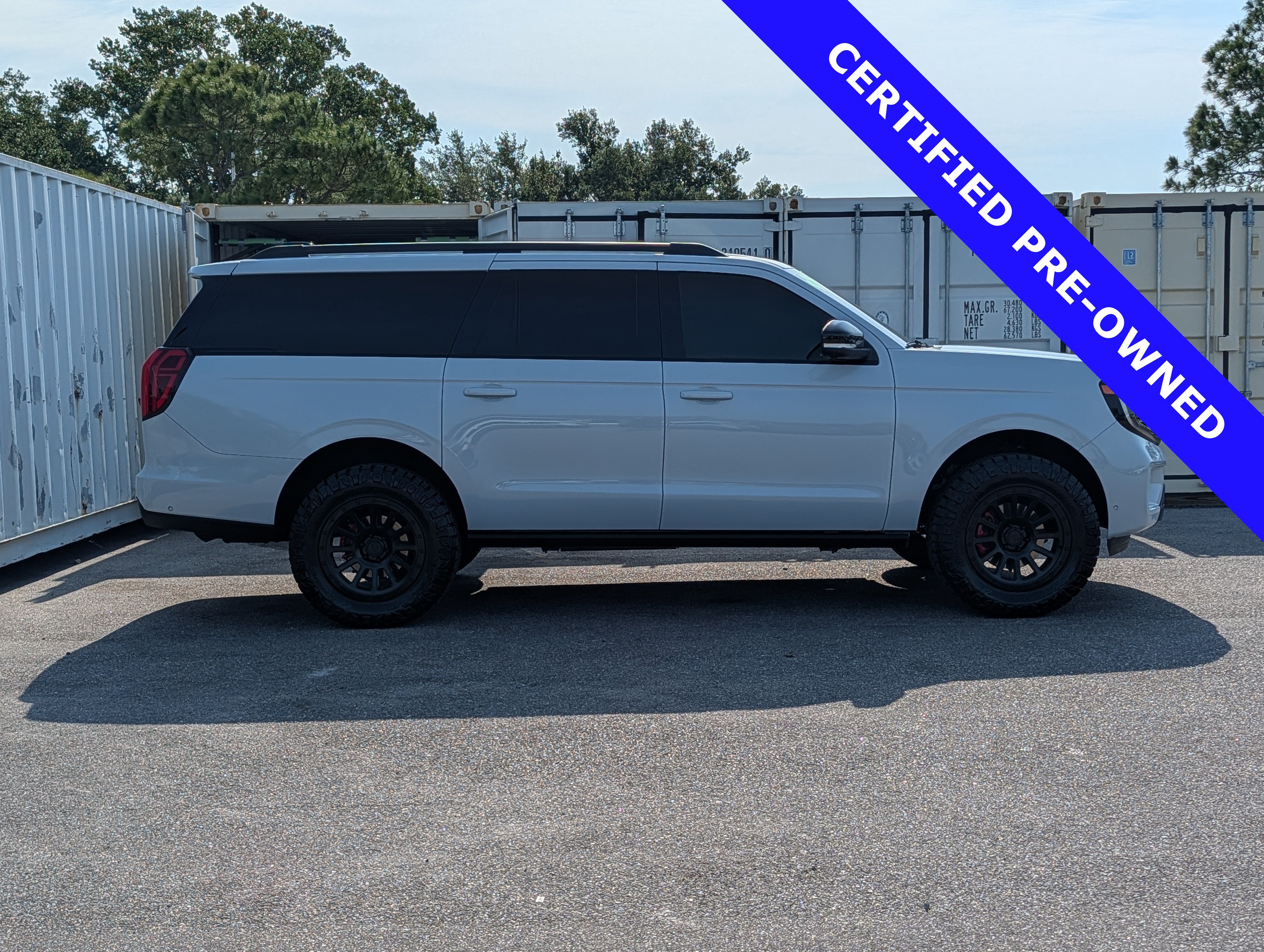 Certified 2025 Ford Expedition Max Platinum w/ Stealth Performance Package AWD/4WD image 3