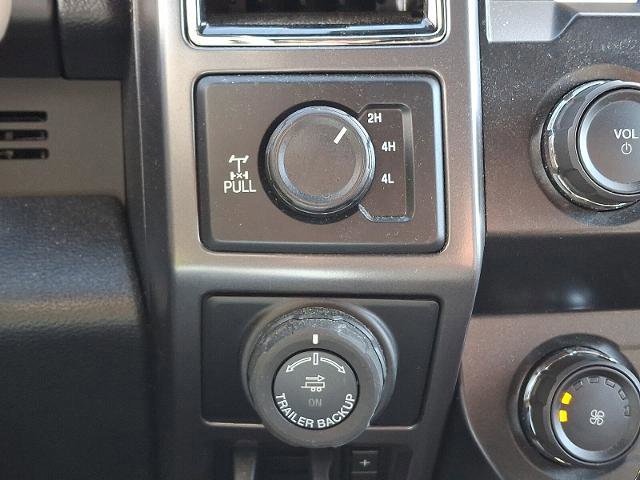 Certified 2020 Ford F150 XLT w/ Equipment Group 302A Luxury image 18