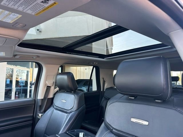 Certified 2025 Ford Expedition Max Platinum image 8