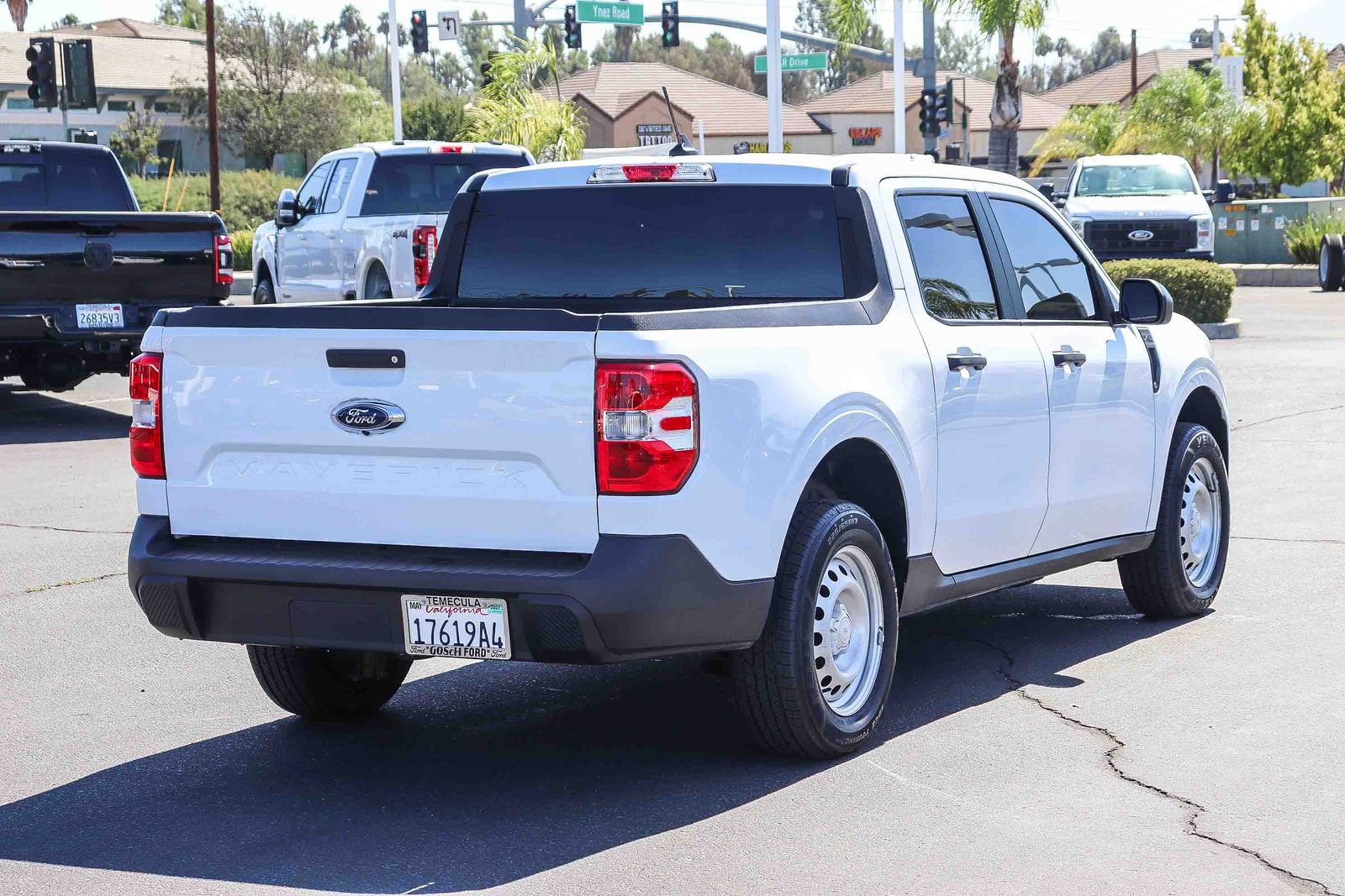 Certified 2024 Ford Maverick XL FWD image 4