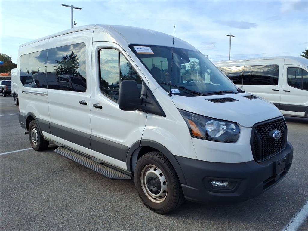 Certified 2024 Ford Transit 350 XL RWD image 3