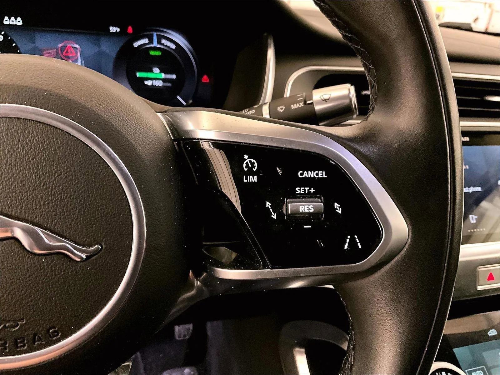 Used 2022 Jaguar I-PACE HSE AWD/4WD image 18