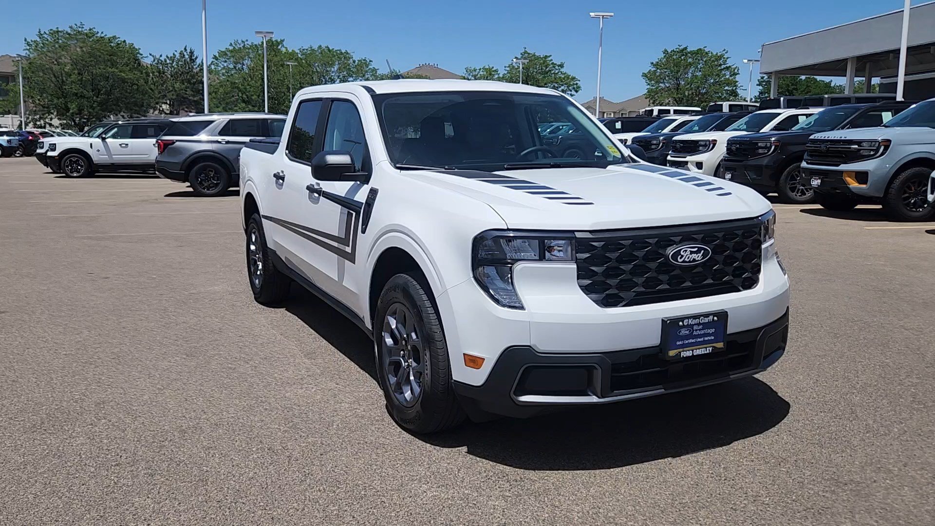 Certified 2025 Ford Maverick XLT w/ Equipment Group 301A AWD/4WD image 8