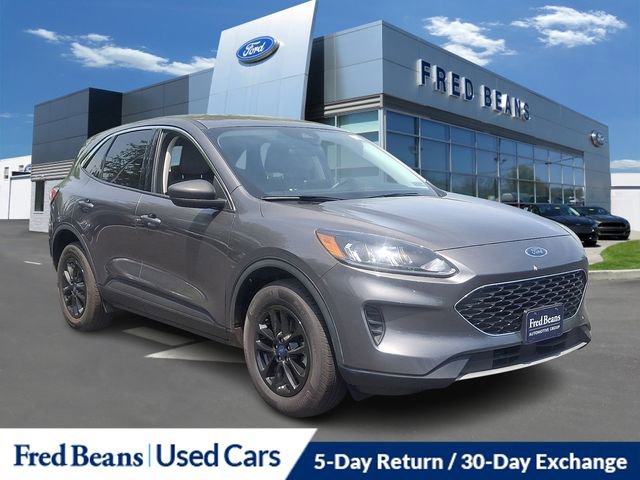 Certified 2022 Ford Escape SE w/ Convenience Package AWD/4WD image 1