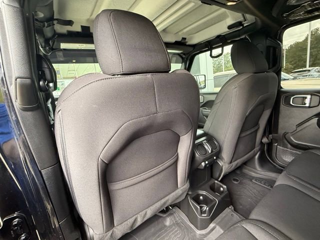 Used 2023 Jeep Gladiator Willys image 13