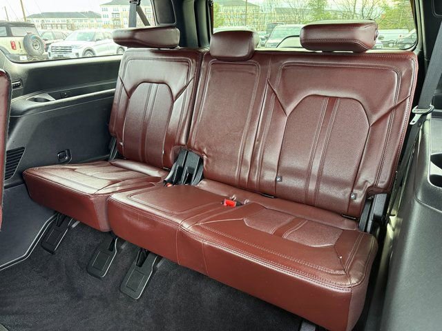 Certified 2022 Ford Expedition Max Limited AWD/4WD image 18