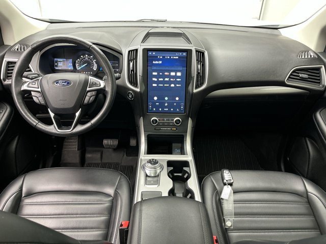 Certified 2024 Ford Edge SEL w/ Convenience Package AWD/4WD image 4