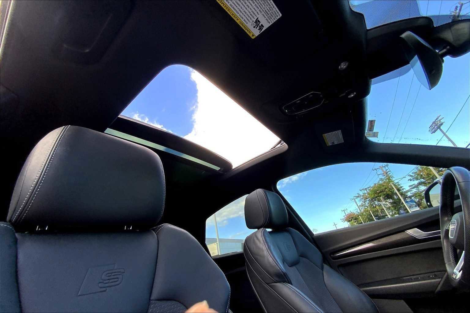 Used 2022 Audi SQ5 Premium image 30