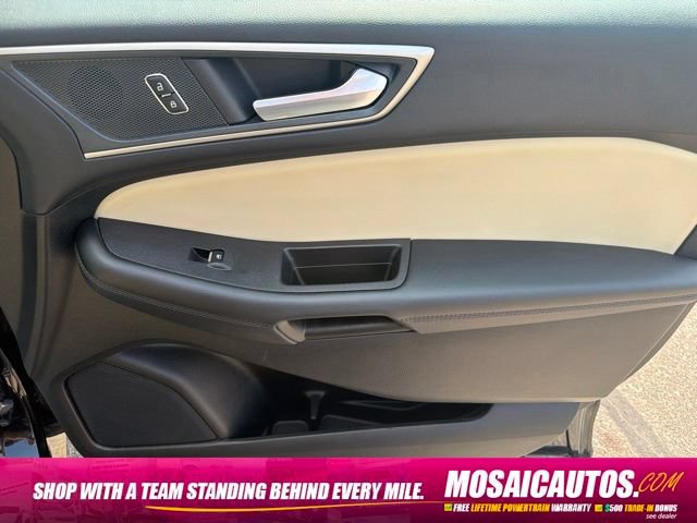 Certified 2024 Ford Edge SEL w/ Convenience Package AWD/4WD image 9