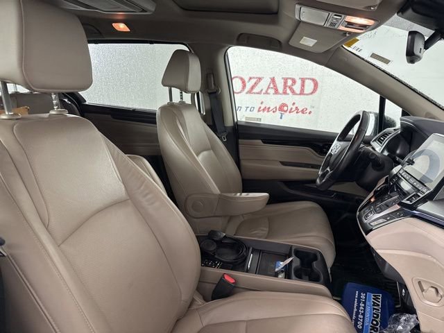 Used 2018 Honda Odyssey Elite image 16