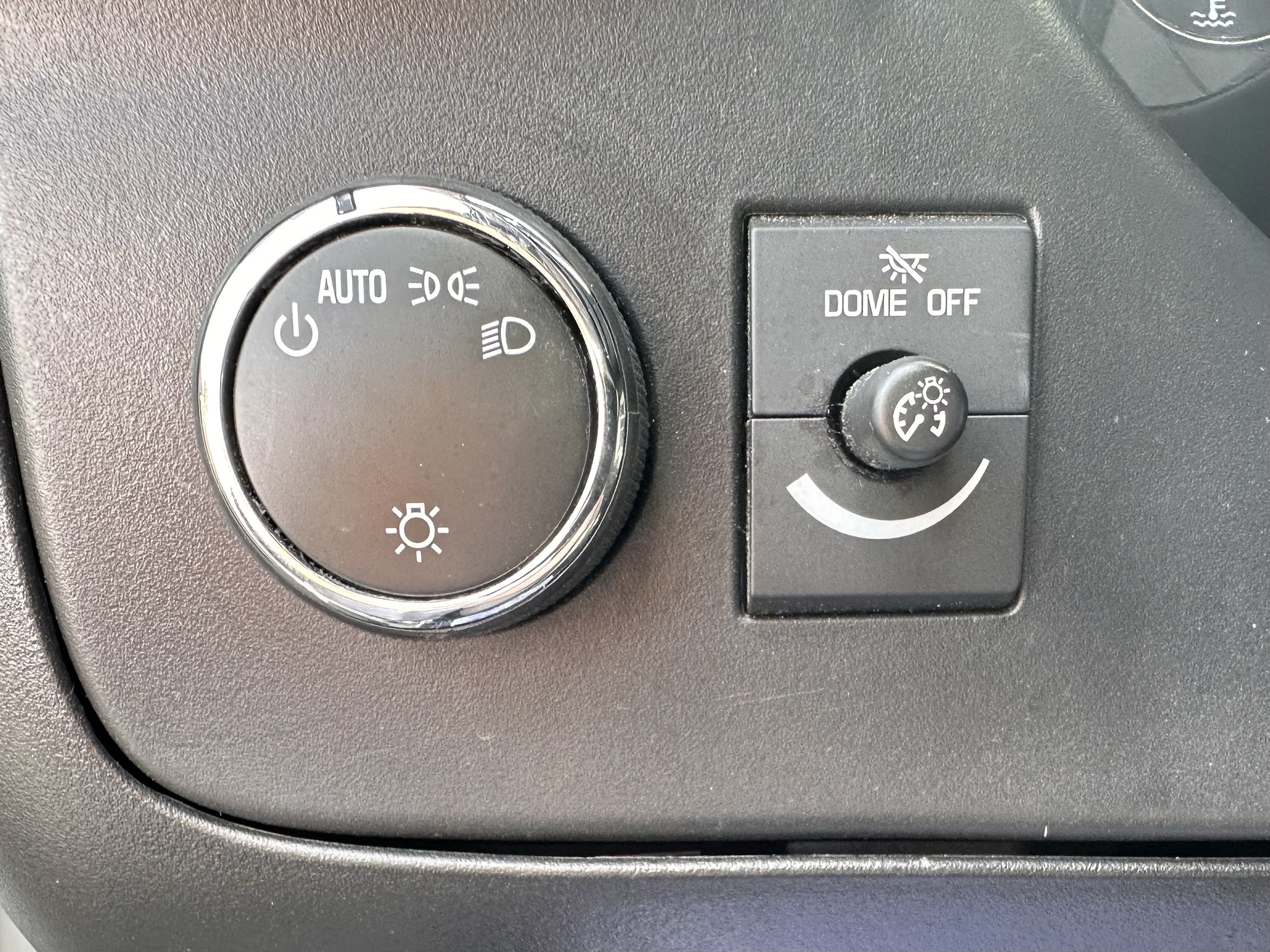 Used 2022 Chevrolet Express 3500 w/ Power Convenience Package RWD image 13