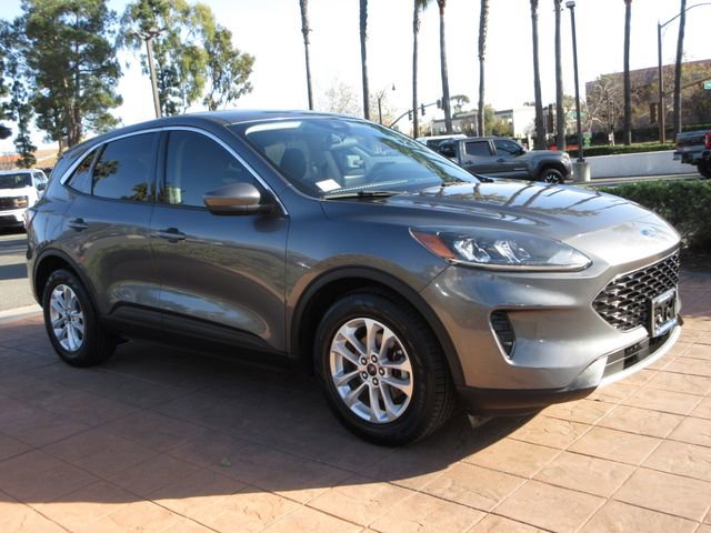 Certified 2021 Ford Escape SE image 6