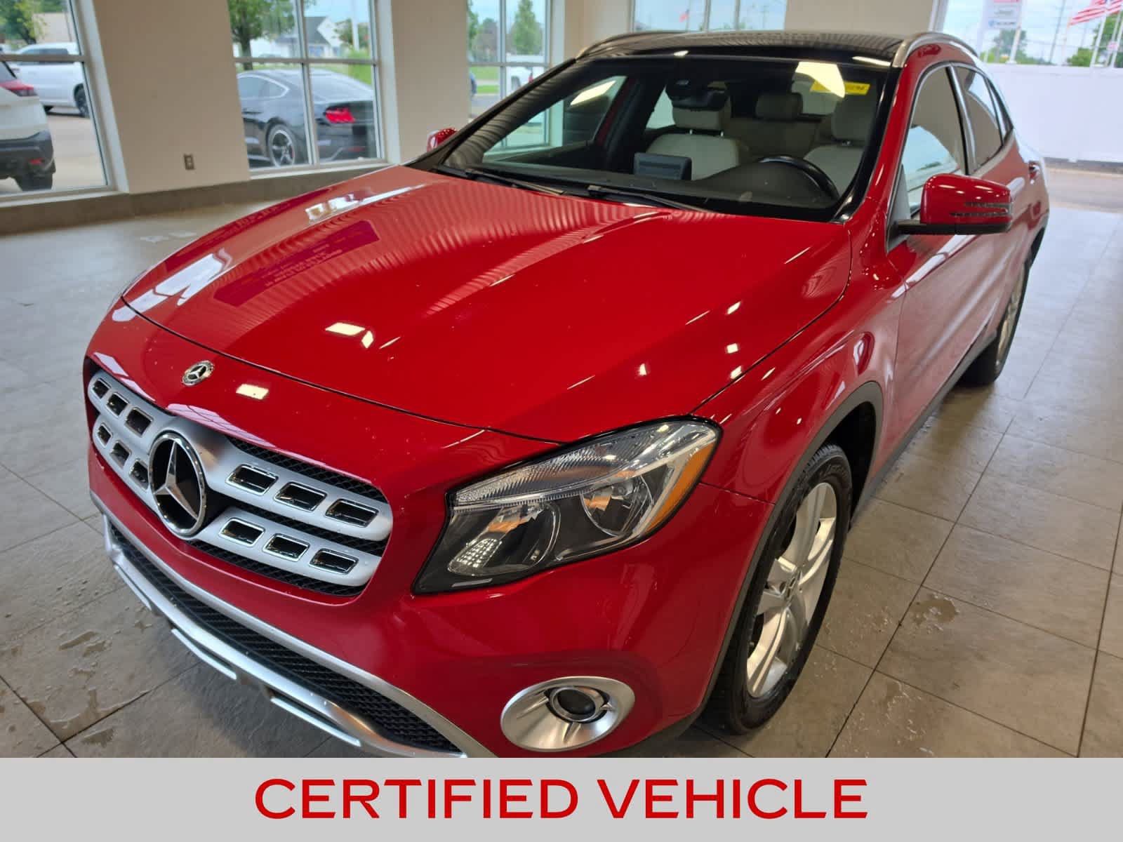 Used 2019 Mercedes-Benz GLA 250 4MATIC image 1