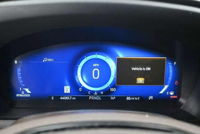 Certified 2023 Ford Explorer King Ranch w/ Technology Package AWD/4WD image 9