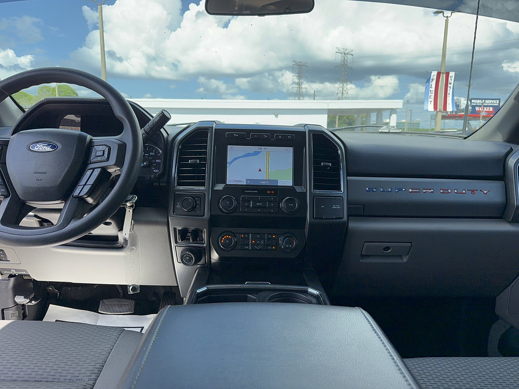 Certified 2021 Ford F250 XLT w/ XLT Premium Package AWD/4WD image 33