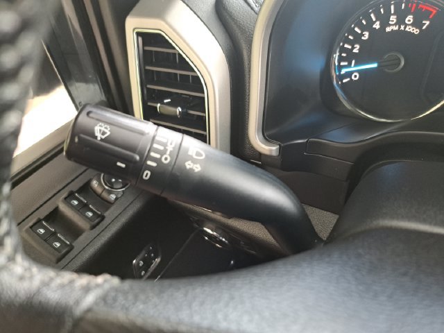 Certified 2019 Ford F150 Lariat w/ Equipment Group 502A Luxury AWD/4WD image 23