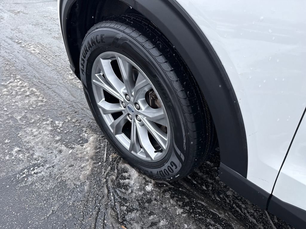 Certified 2021 Ford Explorer Limited image 14