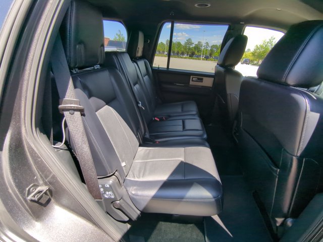 Certified 2017 Ford Expedition XLT w/ Equipment Group 202A AWD/4WD image 26