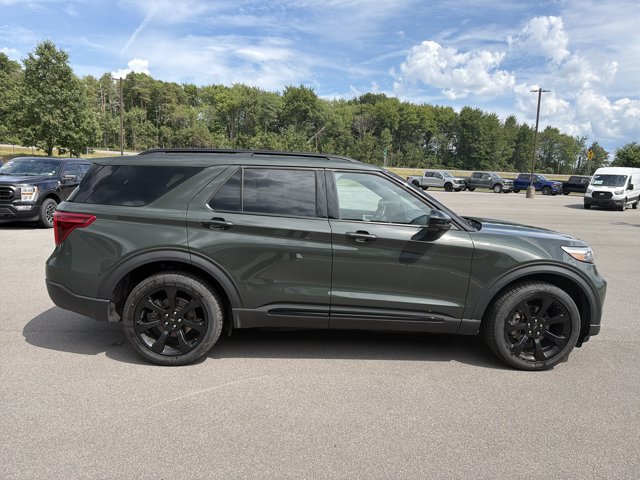 Certified 2023 Ford Explorer ST-Line w/ Class IV Trailer Tow Package AWD/4WD image 6