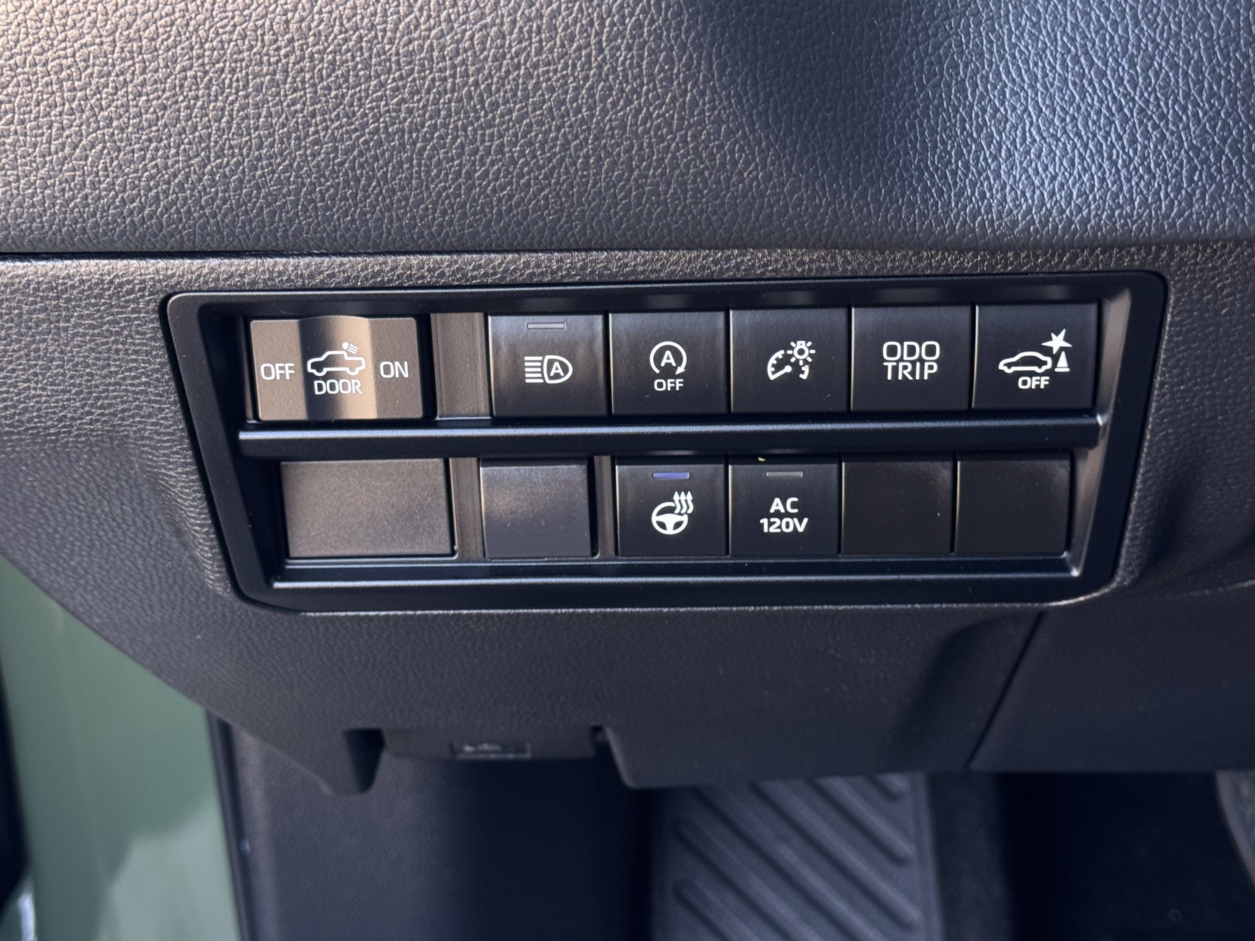 Used 2023 Toyota Tundra Limited image 23