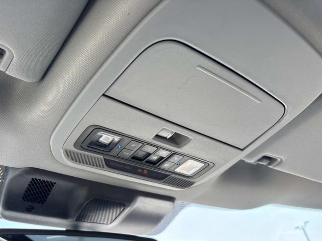 Certified 2022 Ford F150 XLT w/ Equipment Group 302A High image 34