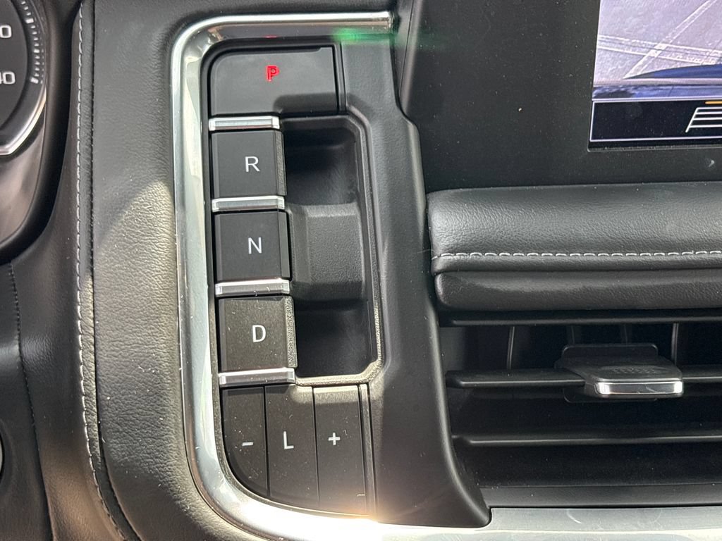 Used 2024 Chevrolet Suburban LS w/ Driver Alert Package AWD/4WD image 26