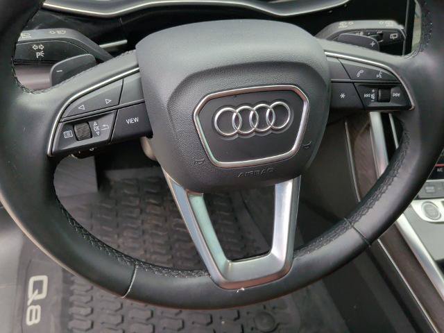 Used 2022 Audi Q8 Premium Plus AWD/4WD image 28