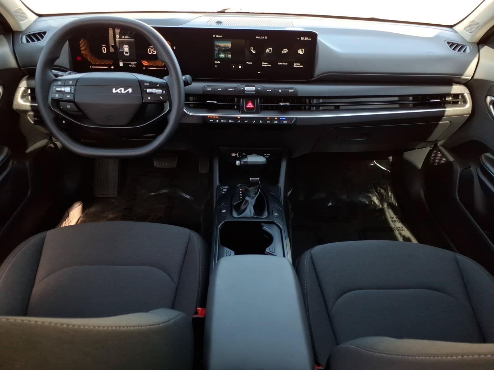 Used 2025 Kia K4 FWD image 15