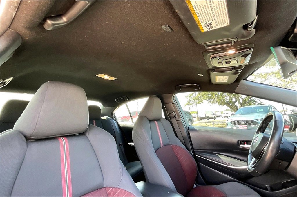 Used 2024 Toyota Corolla SE image 28