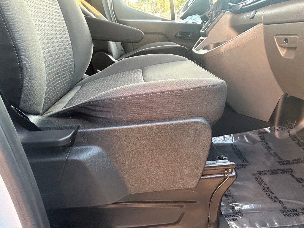 Certified 2024 Ford Transit 350 XLT image 25