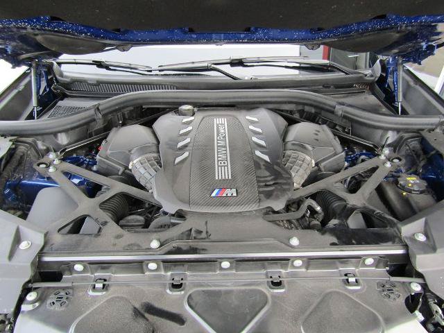 Used 2022 BMW X5 M w/ Competition Package 2 AWD/4WD image 31