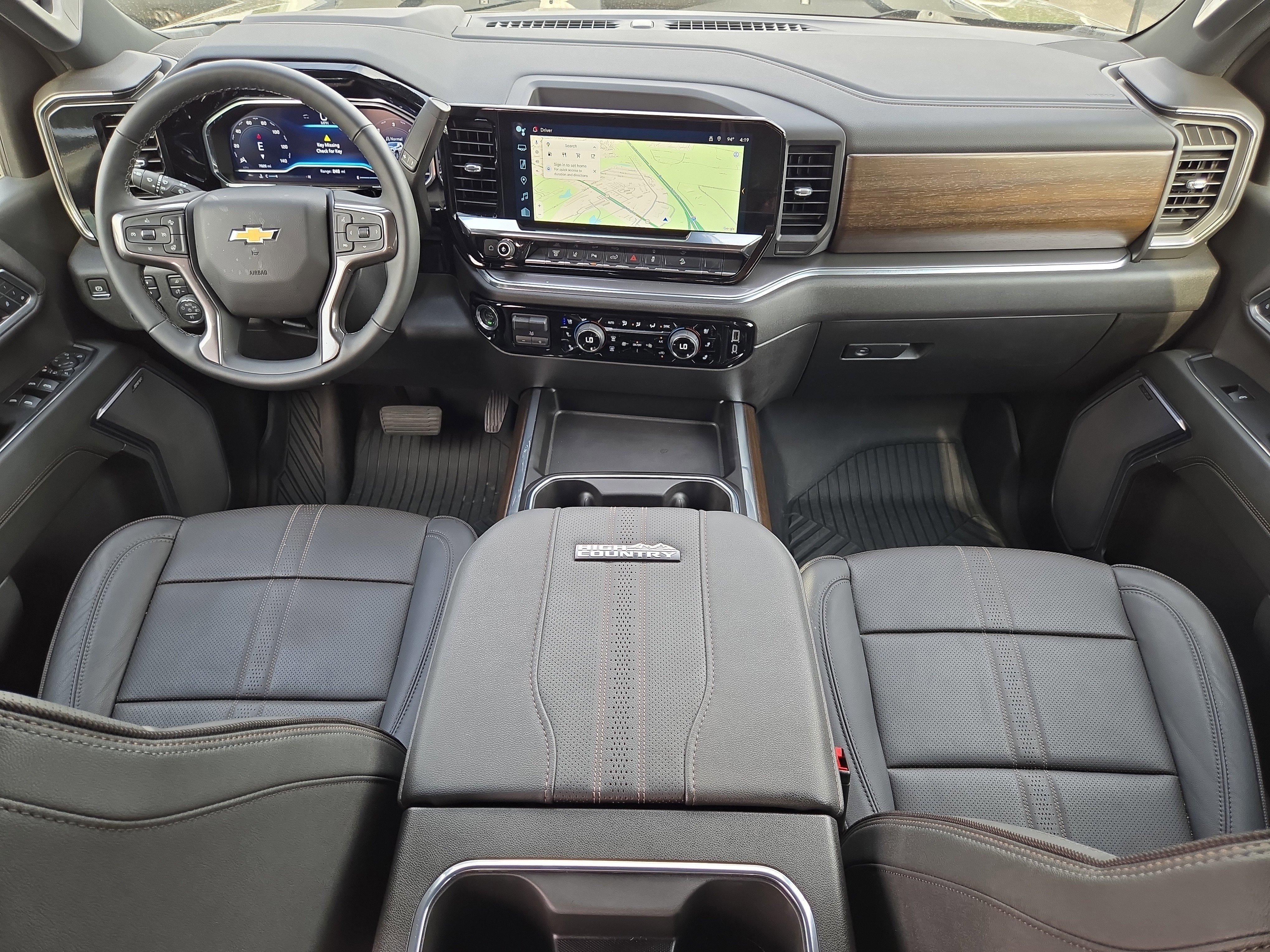 Used 2025 Chevrolet Silverado 2500 High Country w/ Technology Package image 18