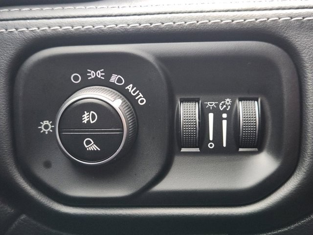 Used 2024 RAM 2500 Limited image 21