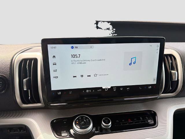 Certified 2025 Ford Expedition Active AWD/4WD image 16
