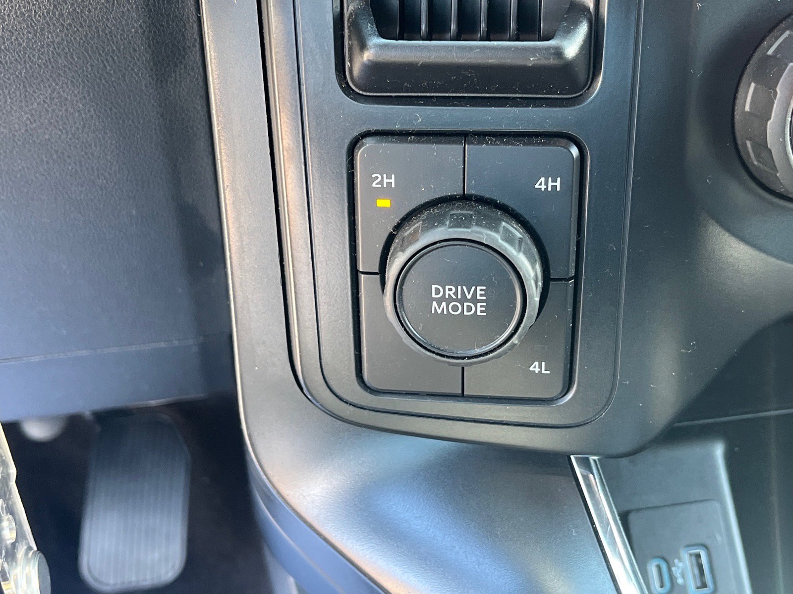 Certified 2022 Ford F150 XL w/ STX Appearance Package AWD/4WD image 13