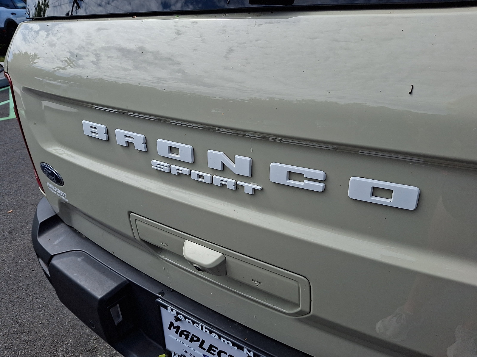 Certified 2025 Ford Bronco Sport Badlands w/ Badlands Tech Package AWD/4WD image 31