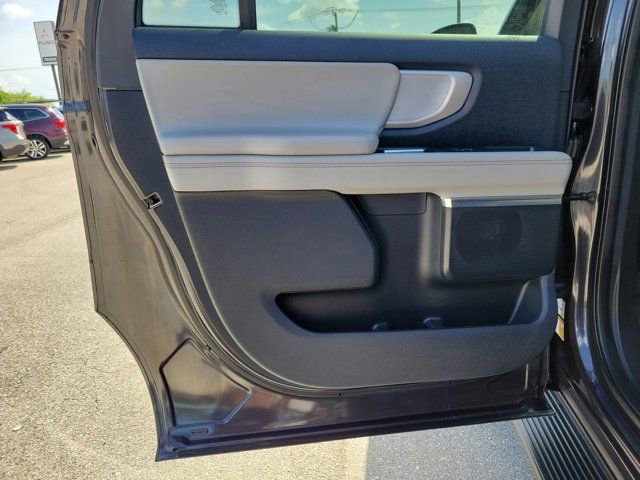 Certified 2025 Ford Expedition Max Active AWD/4WD image 17