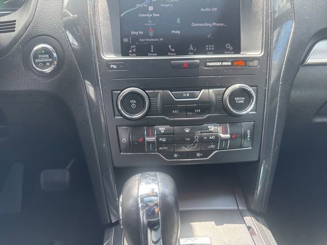 Certified 2019 Ford Explorer XLT w/ Equipment Group 202A AWD/4WD image 28