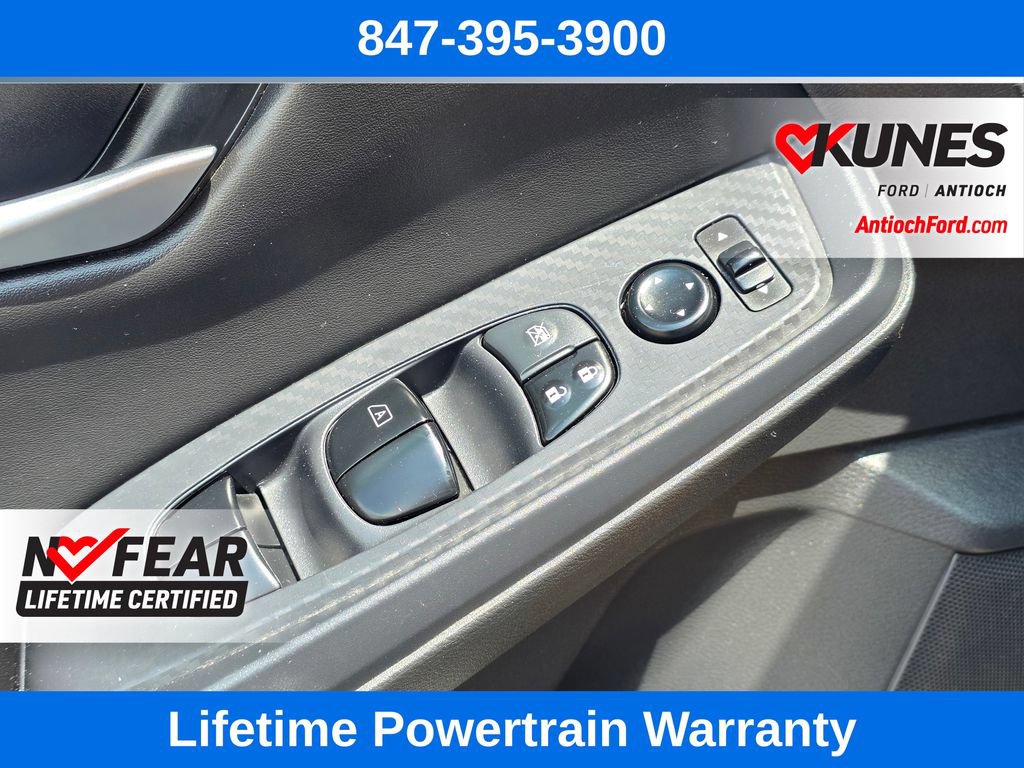 Used 2024 Nissan Sentra SV FWD image 25