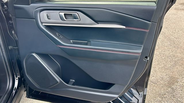 Certified 2025 Ford Explorer ST RWD image 10