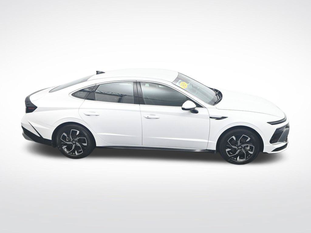 Used 2025 Hyundai Sonata SEL FWD image 40