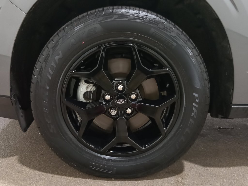 Certified 2023 Ford Maverick XLT w/ Equipment Group 300A Standard AWD/4WD image 14