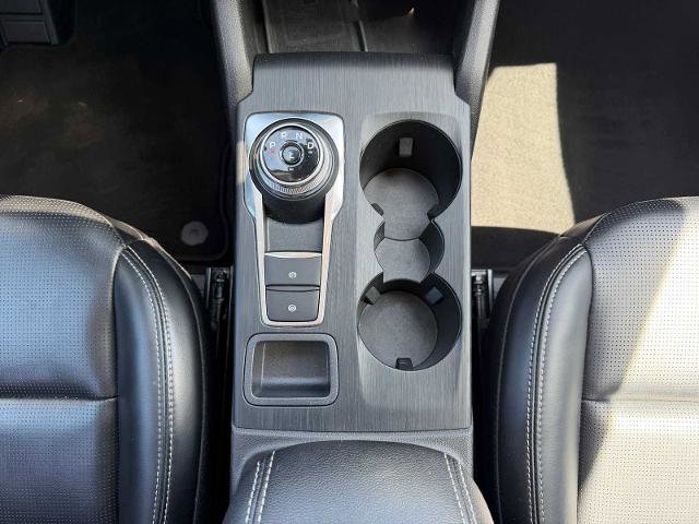Certified 2024 Ford Escape Platinum AWD/4WD image 18