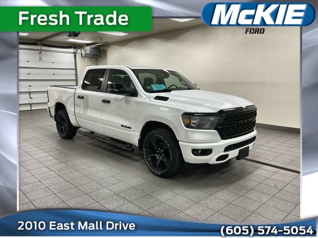 Used 2024 RAM 1500 Big Horn AWD/4WD image 1