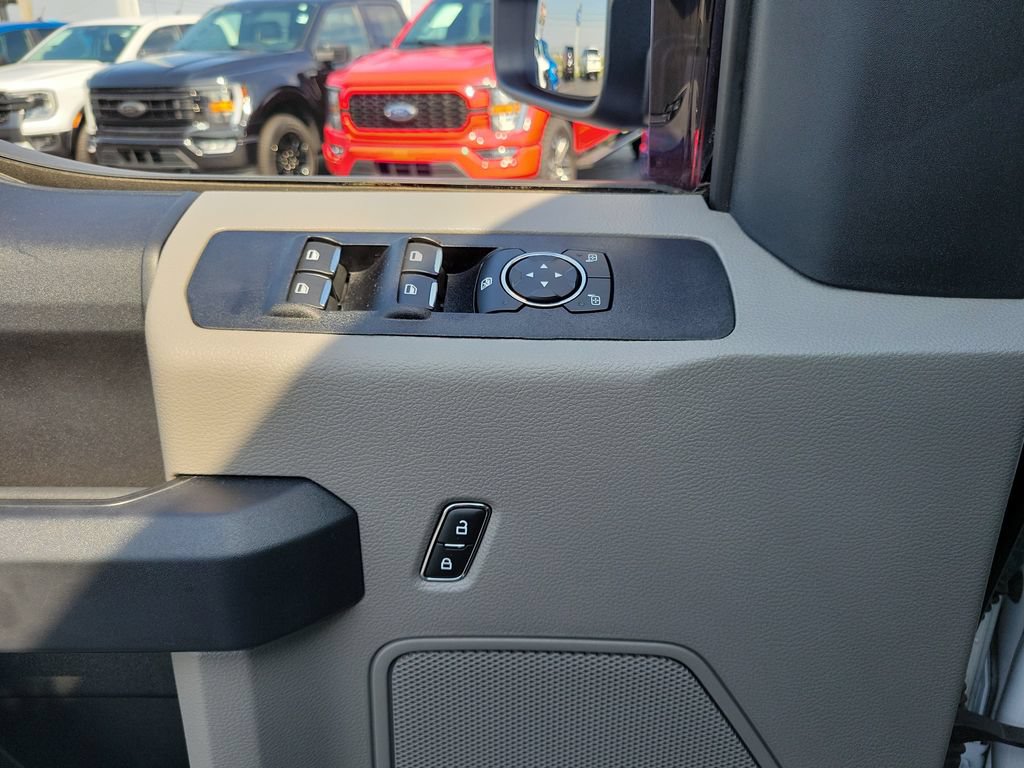Certified 2020 Ford F250 XL w/ STX Appearance Package AWD/4WD image 20