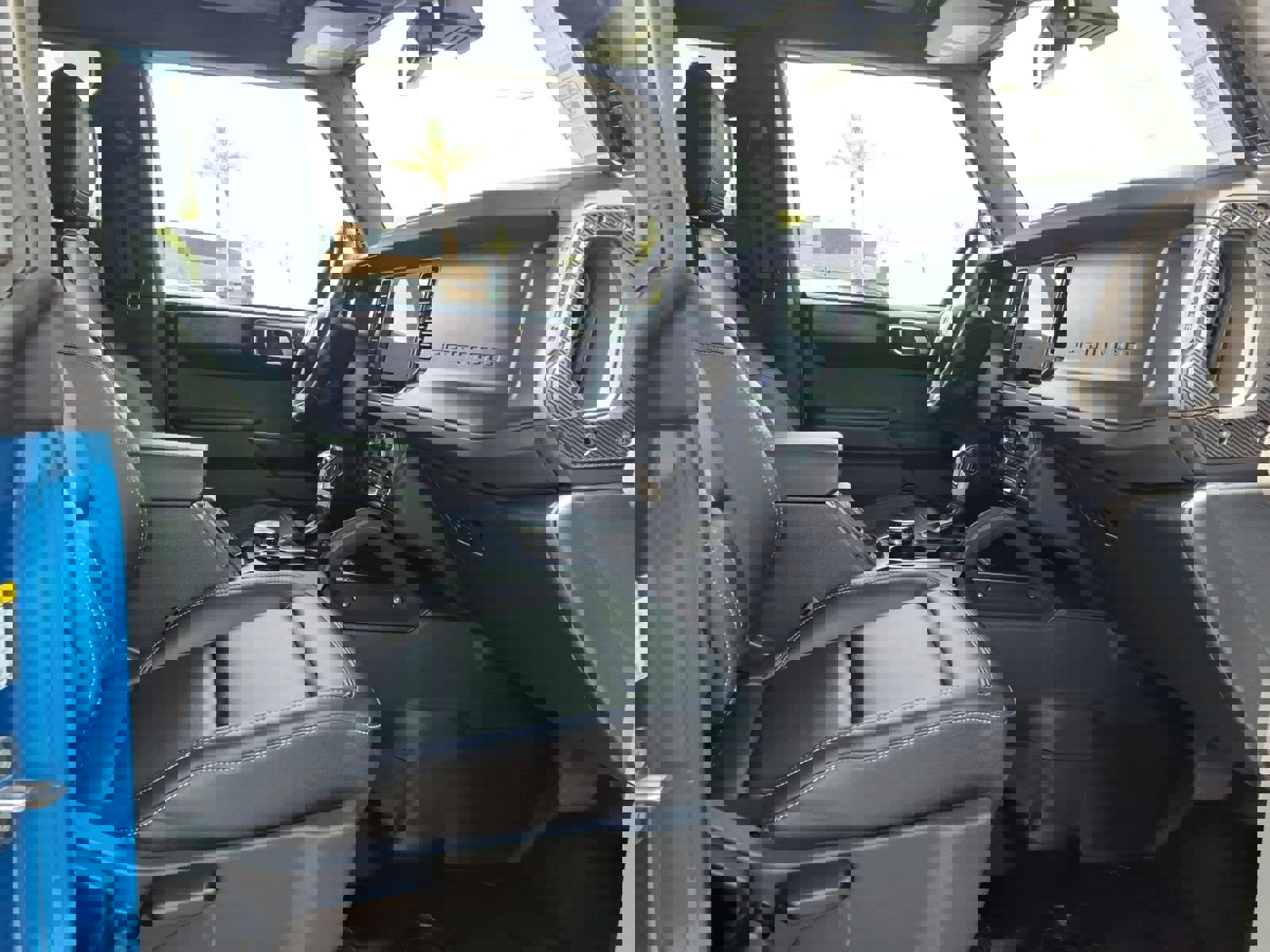 Certified 2025 Ford Bronco Badlands image 11