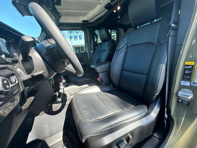 Used 2025 Jeep Gladiator Sport AWD/4WD image 14