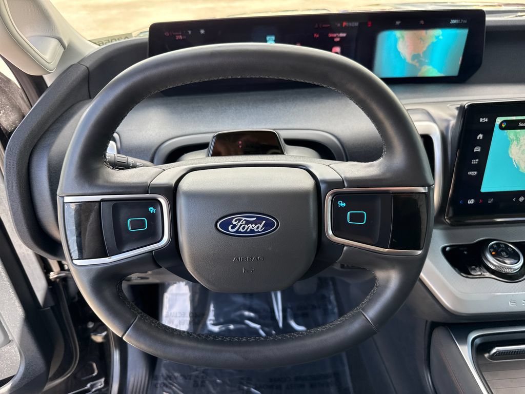 Certified 2025 Ford Expedition Active RWD image 15